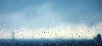 【網(wǎng)絡(luò)美文】雨的孤獨 文/守望者